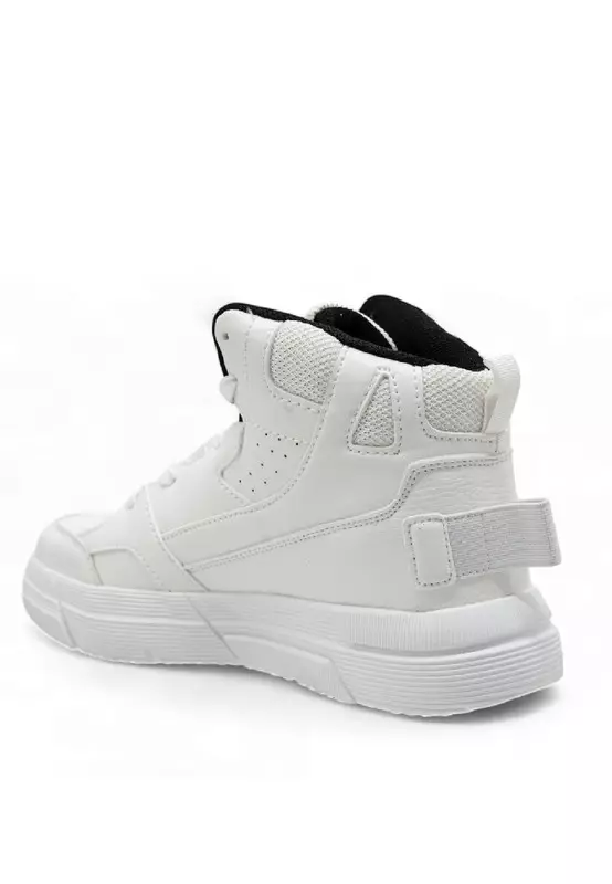 Men Slip On Faux Leather Round Toe Lifestyle Sneakers - 250121100