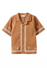 Chestnut/Resort