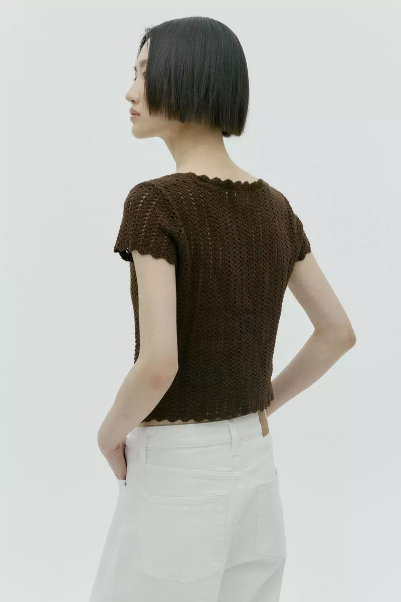 Short-sleeved cardigan