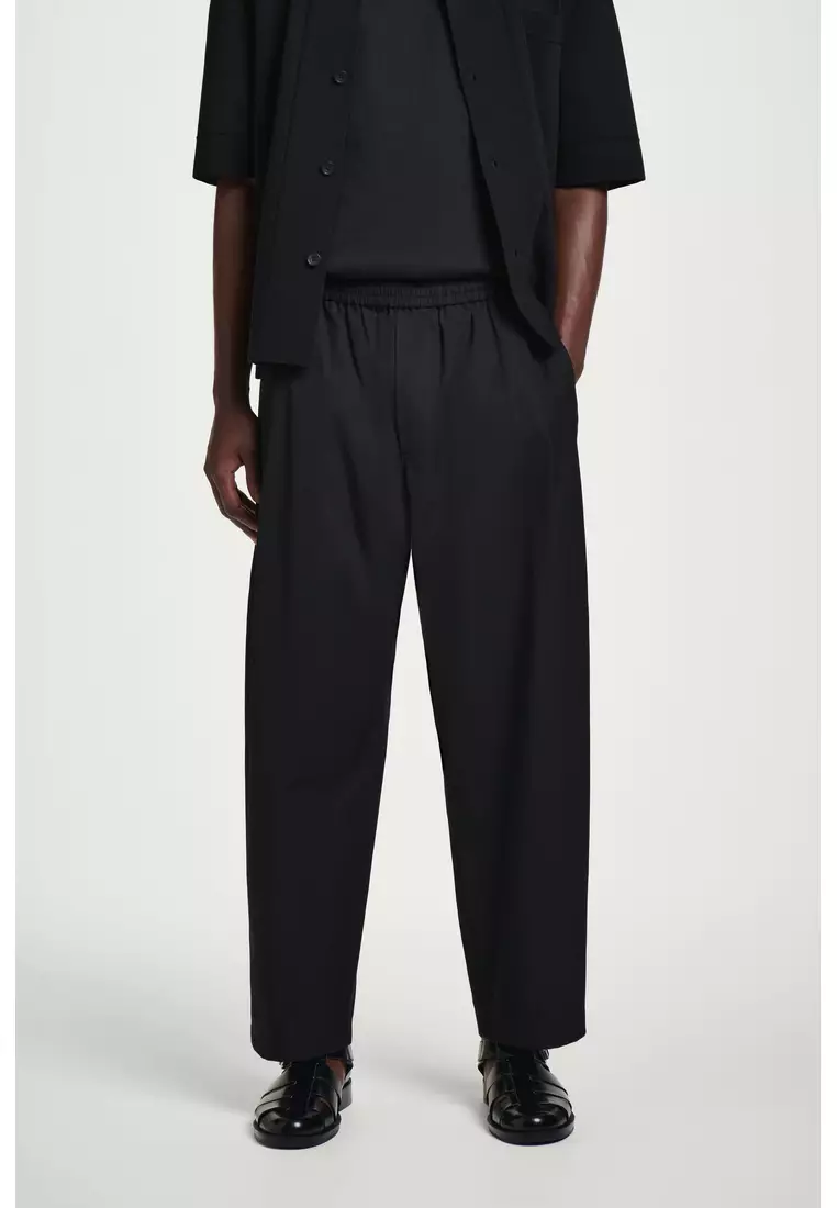 CROPPED ELASTICATED RELAXED-FIT WIDE-LEG TROUSERS