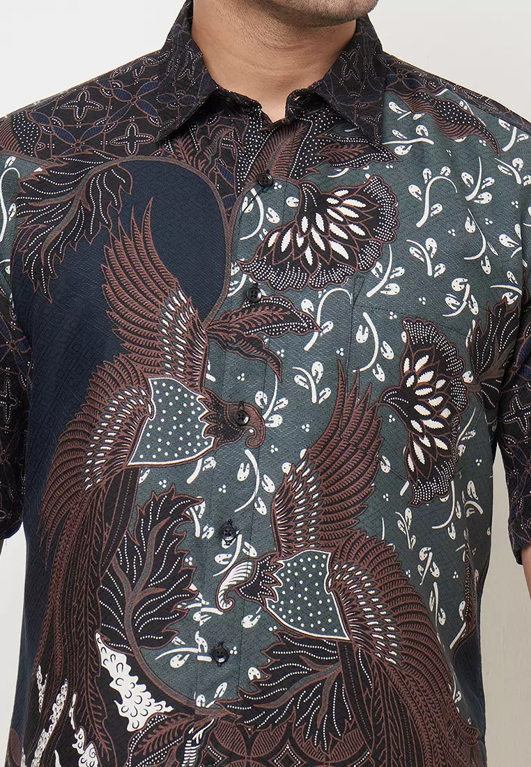 Exclusive Slimfit Natha Olive Kemeja Batik Pria Lengan Pendek
