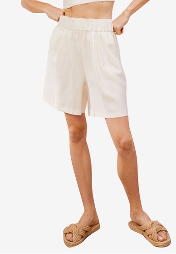 H&M white Lyocell-Blend Shorts 28970AA900E915GS_1