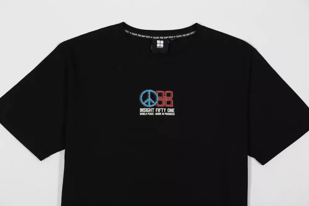 Insight Kaos Lengan Pendek Pria Eagles Tee Planet Surf