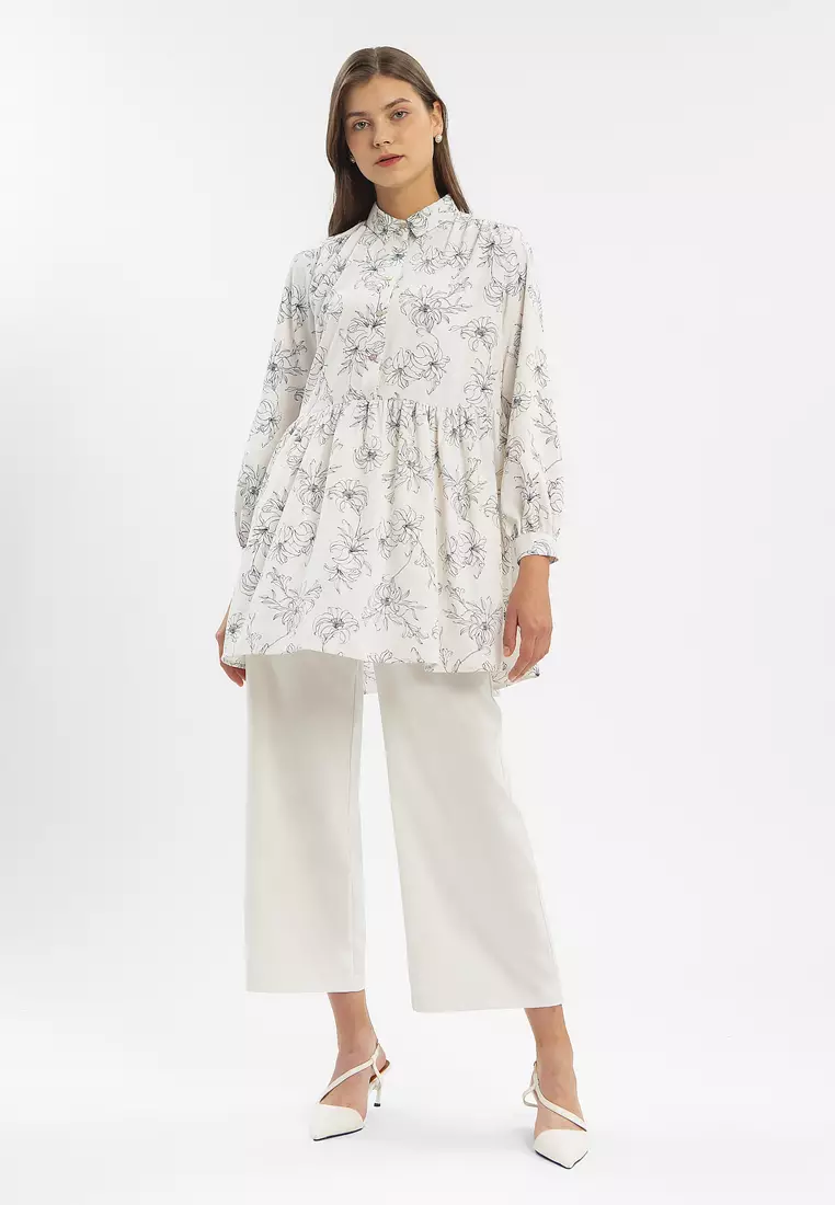 Minimal Raquelle Blouse Ivory