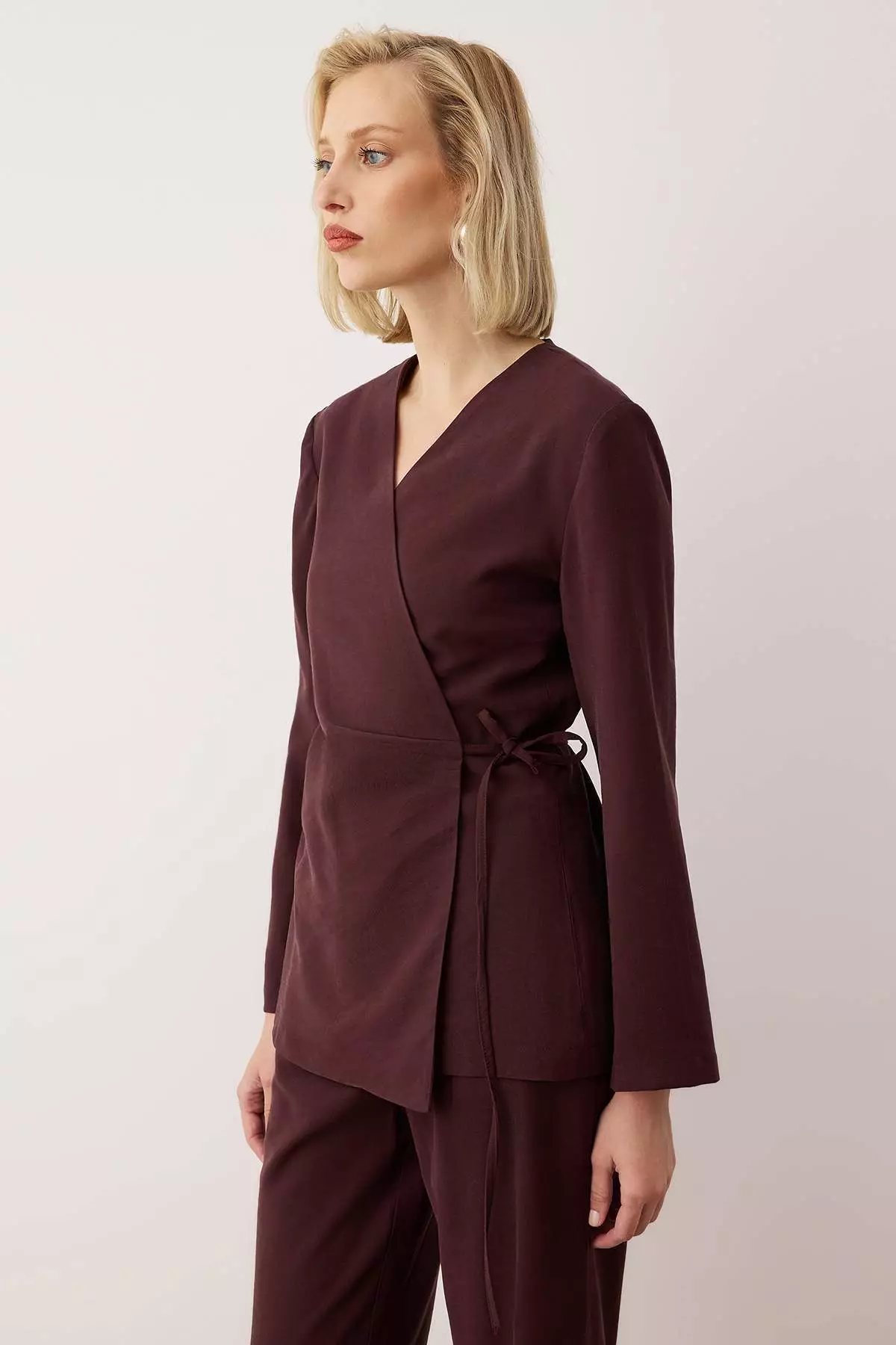 Exclusive Special Collection Plum Soft Button Double Breasted Woven Blouse Twoaw26Bz00265