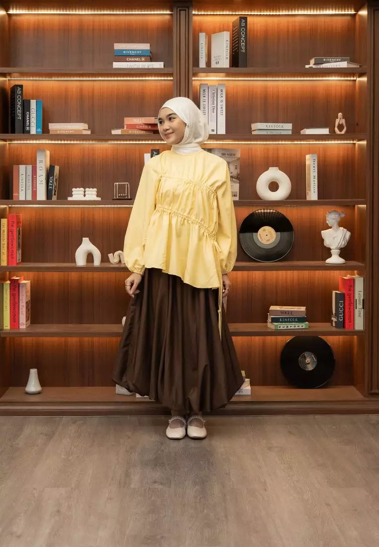 Molly Blouse - Butter