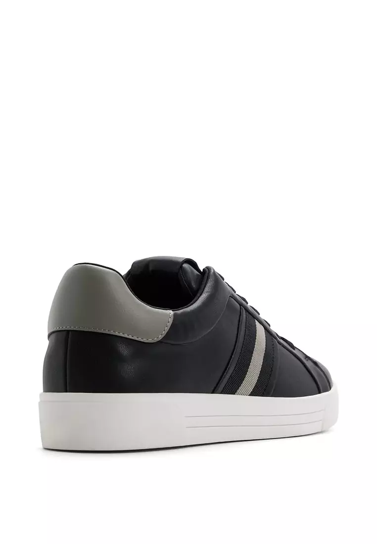 Peltason Sneakers