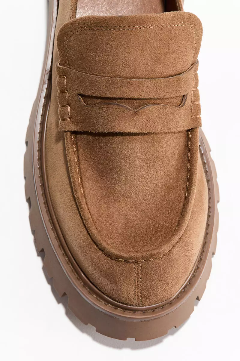 Chunky loafers