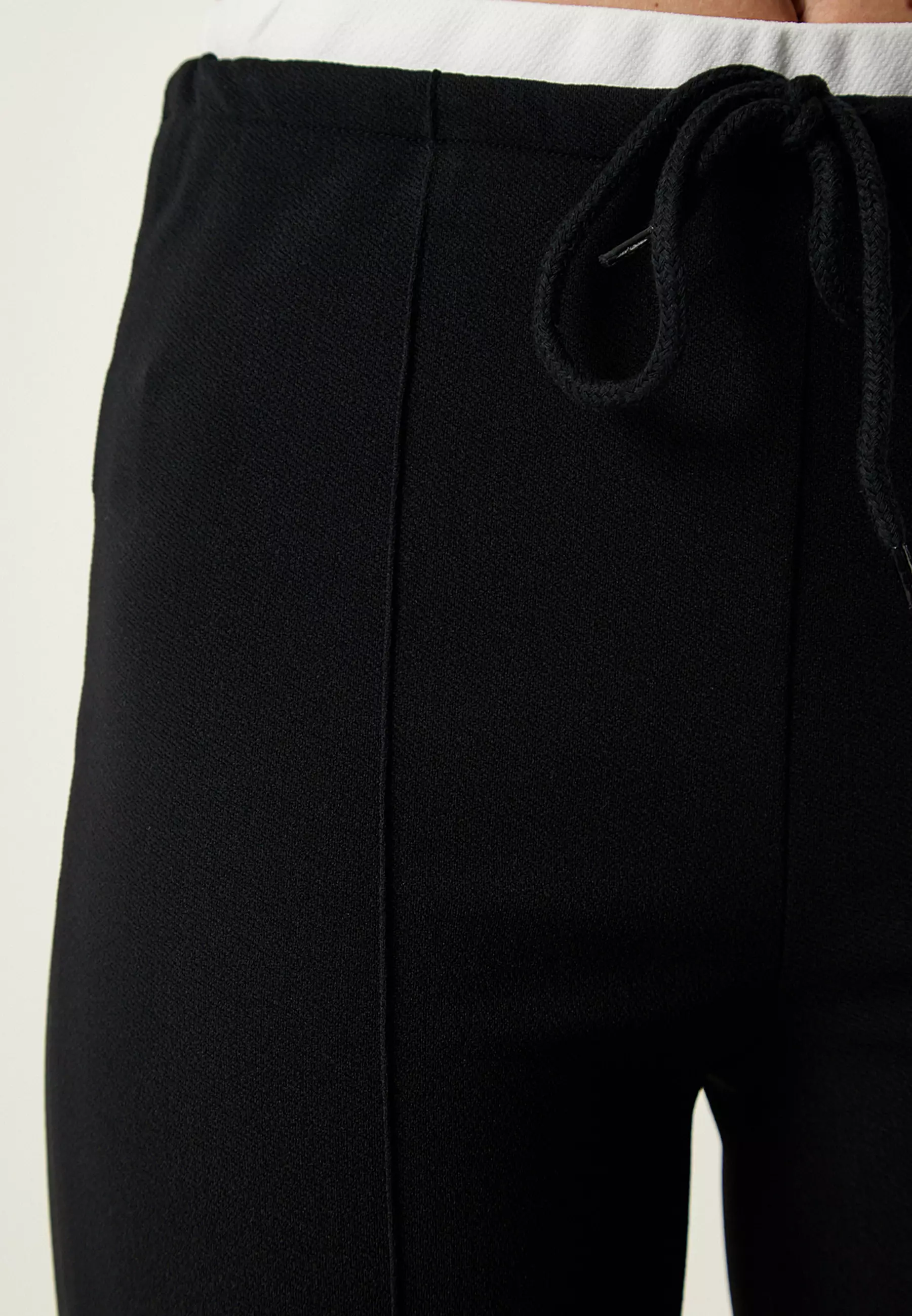 Seam Detailed Jogger-Style Pants