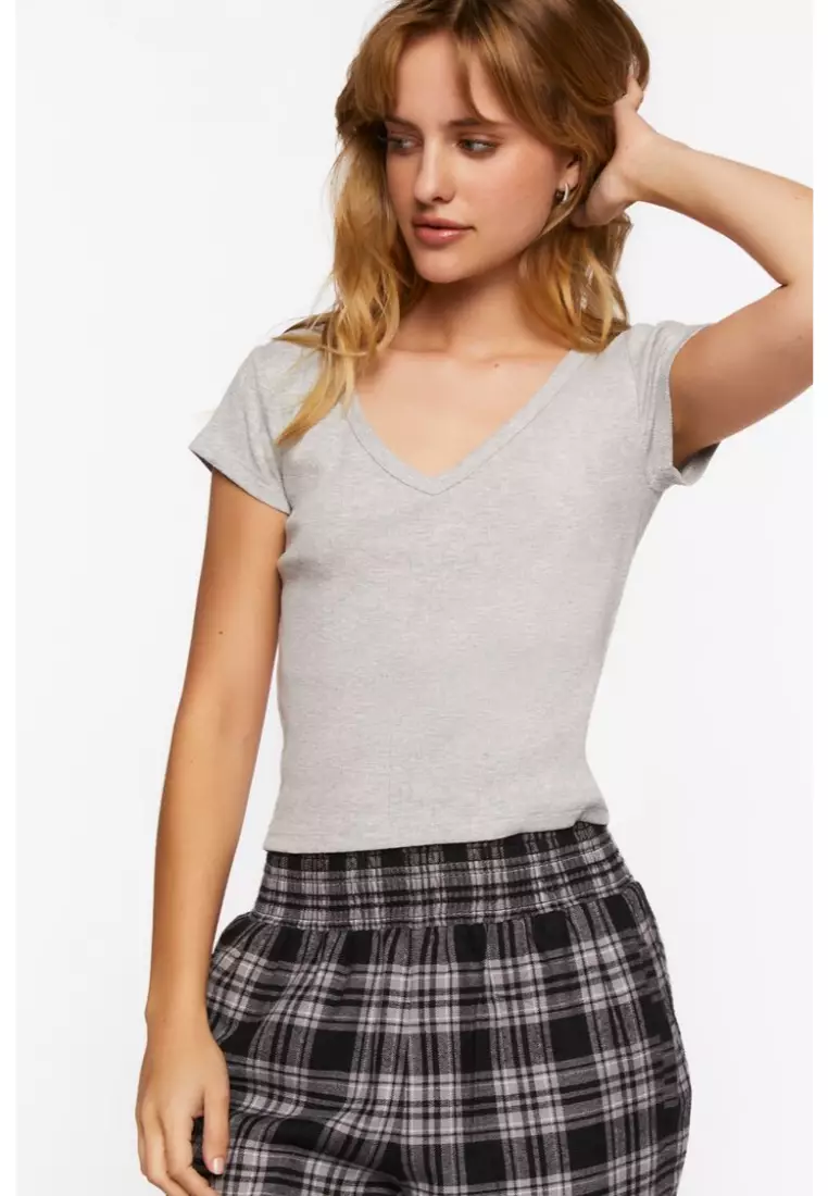 Forever 21 v sales neck t shirt