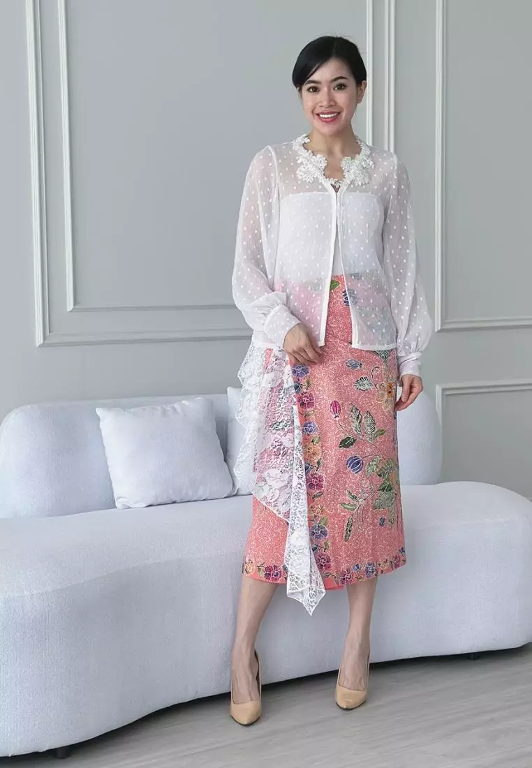 Lalita Puffy Sleeves Kebaya