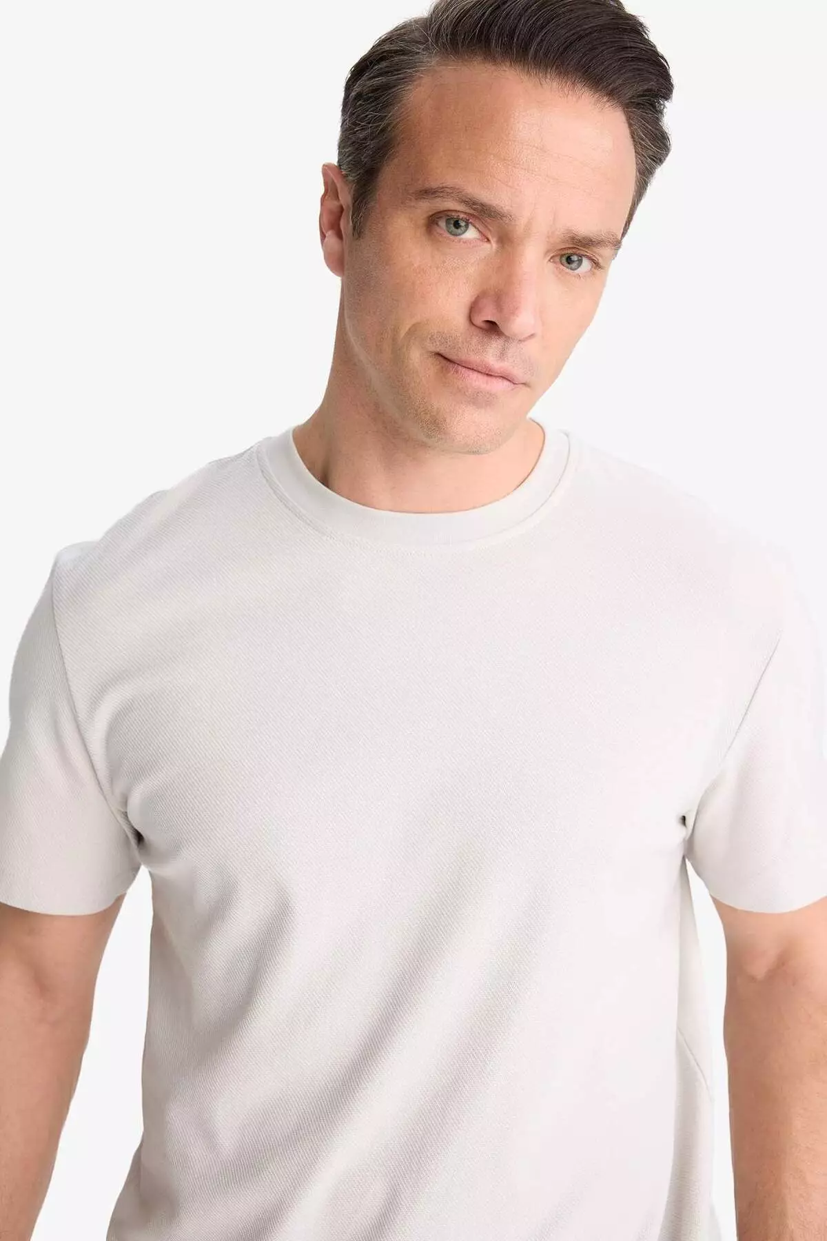100% Cotton Regular Fit Crew Neck Short Sleeve Heavy Fabric T-Shirt E2589Ax25Sm