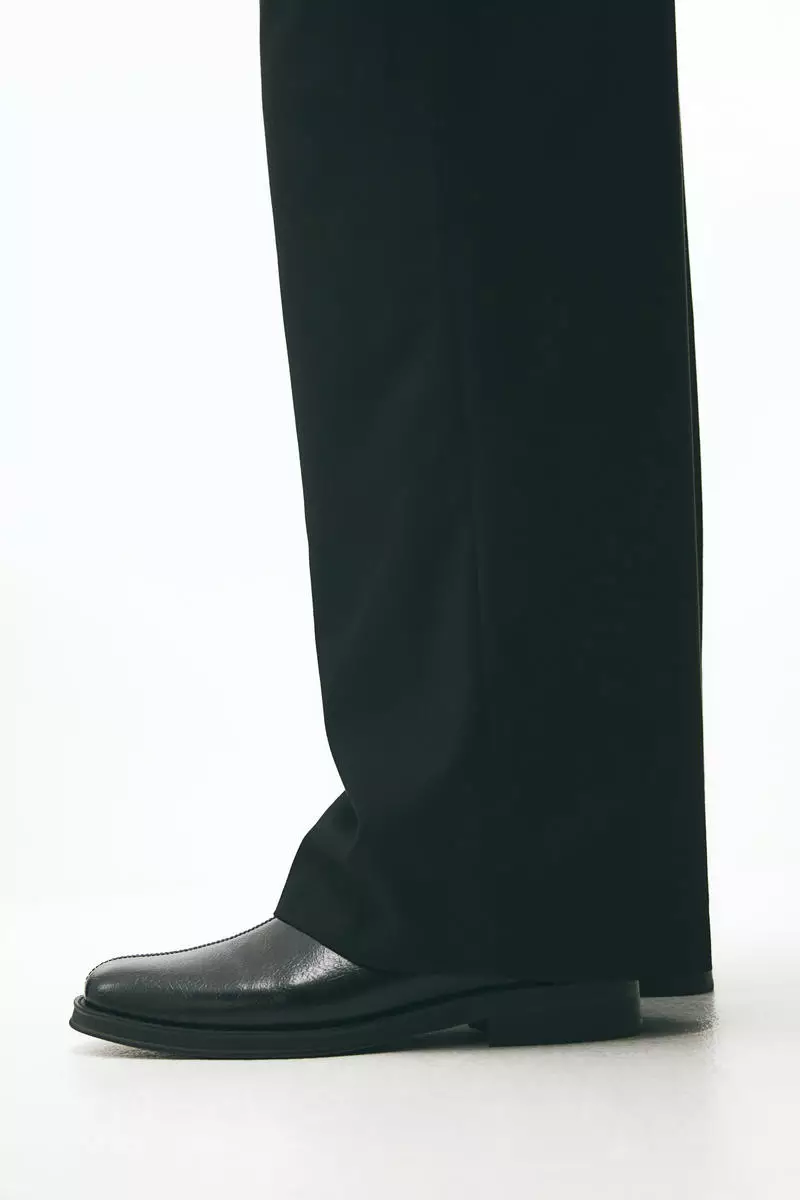 Loose Fit Trousers
