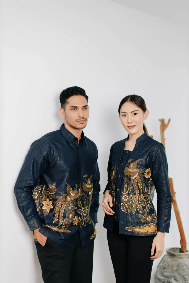 Kalyna Navy Blouse Wanita  Foil