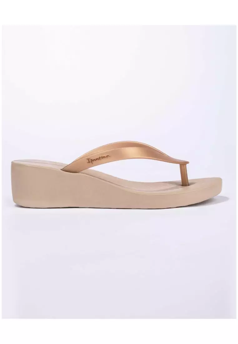 Ipanema deals daisy wedge