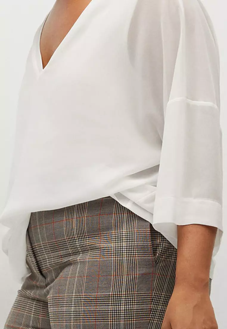 Plus Size V-Neck Flowy Top