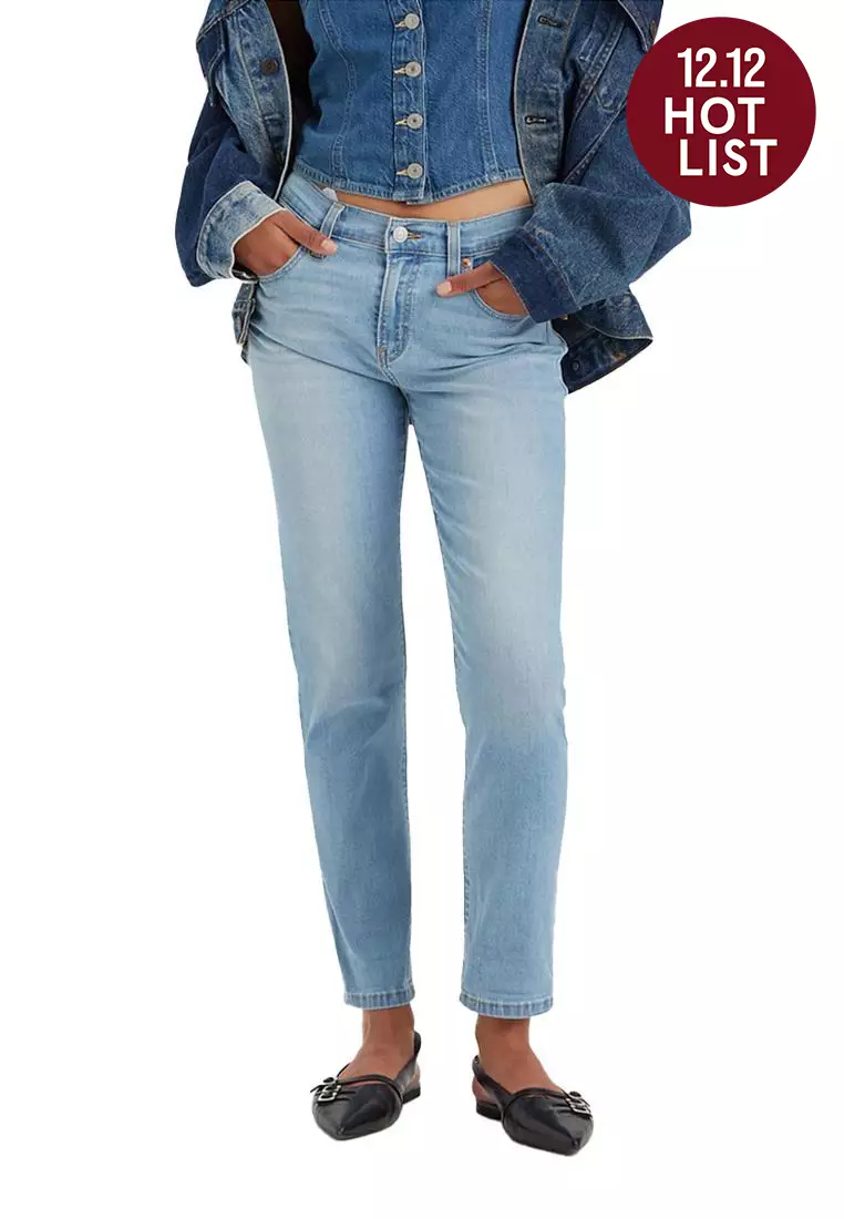 Levi's® Women's Mid-Rise Boyfriend Jeans (19887-0319)
