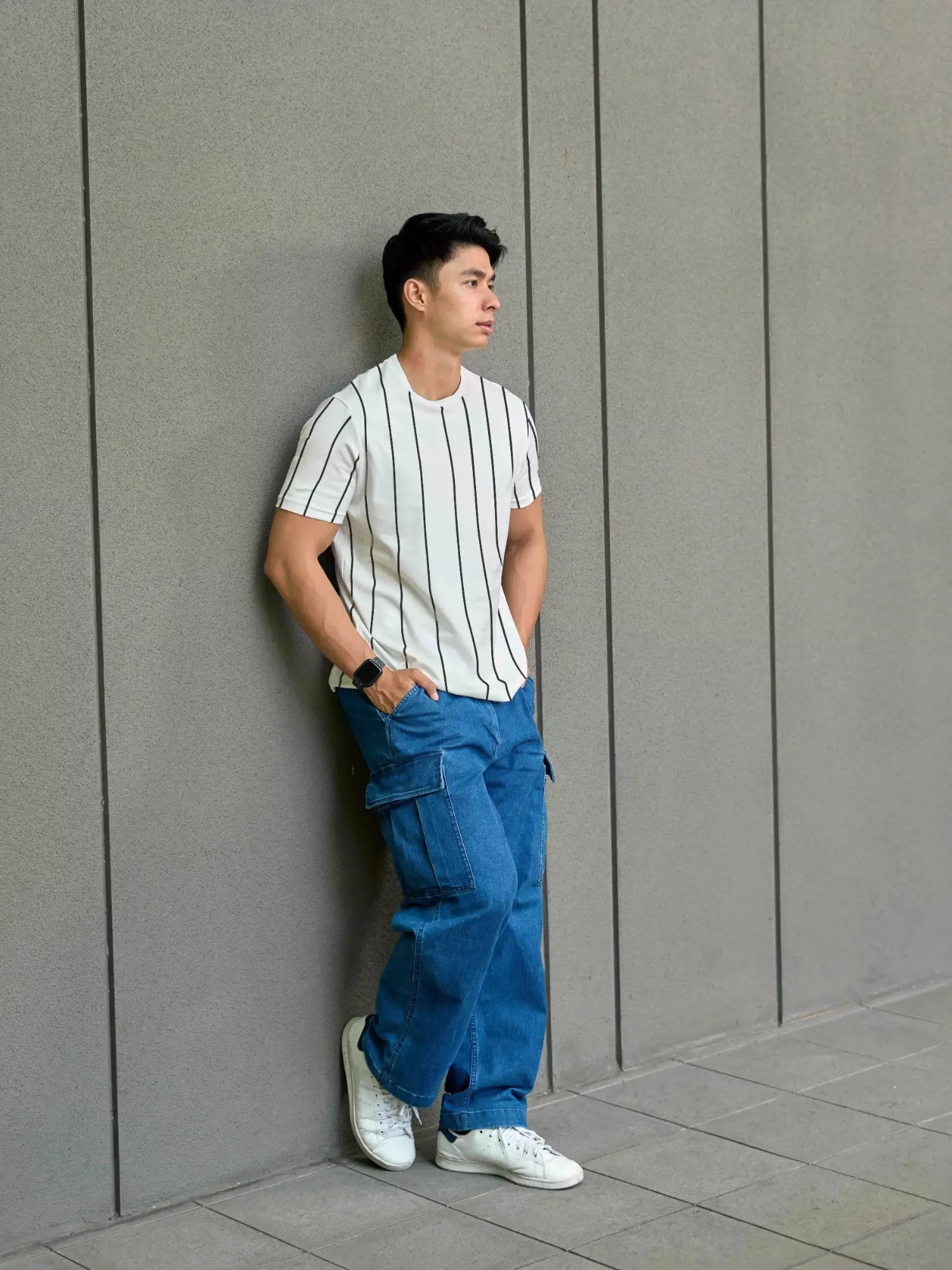 Kale Uranus White / Cotton Cloudy / Kaos Boxy Fit / Kaos Korea / Atasan Kaos Pria / Kaos Basic Pria