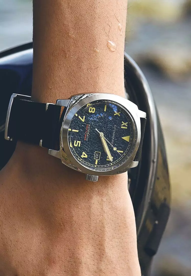 Spinnaker marina watch deals