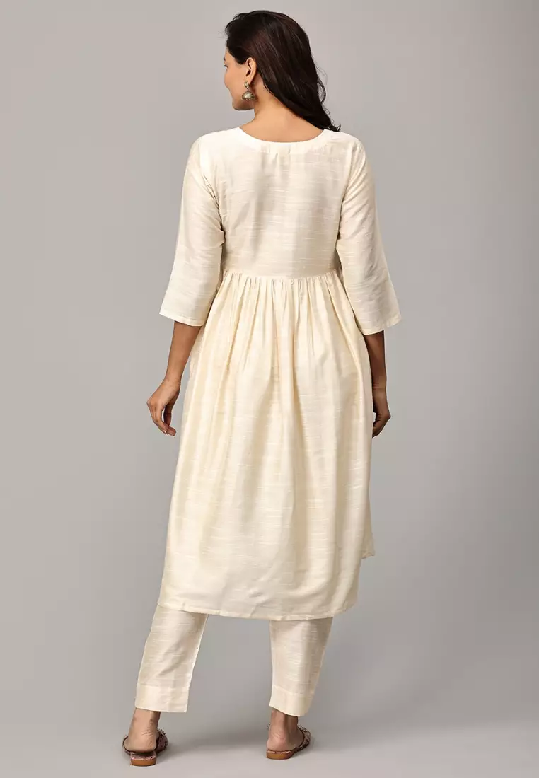 香草柴孕妇和哺乳丝绸库尔塔套装