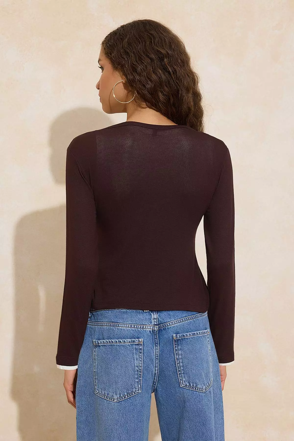 Brown 2-Piece Set Fitted/Slim Fit V-Neck Buttoned Soft Knitted Blouse Twoss26Bz173