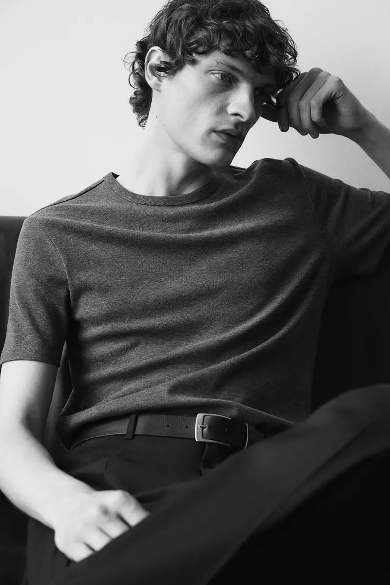 Slim fit t shirt h&m discount