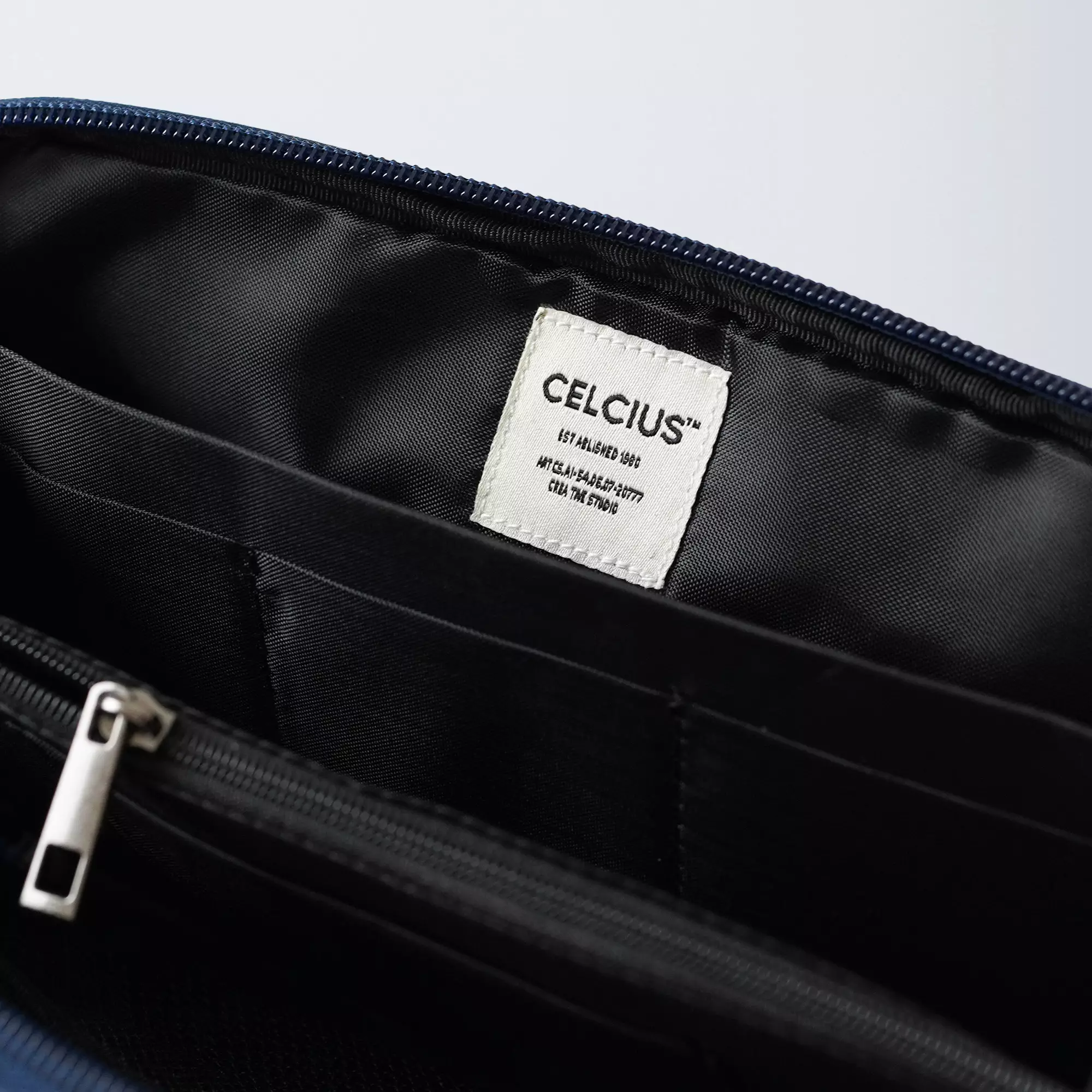CELCIUS Hand Bag I31000356C Navy