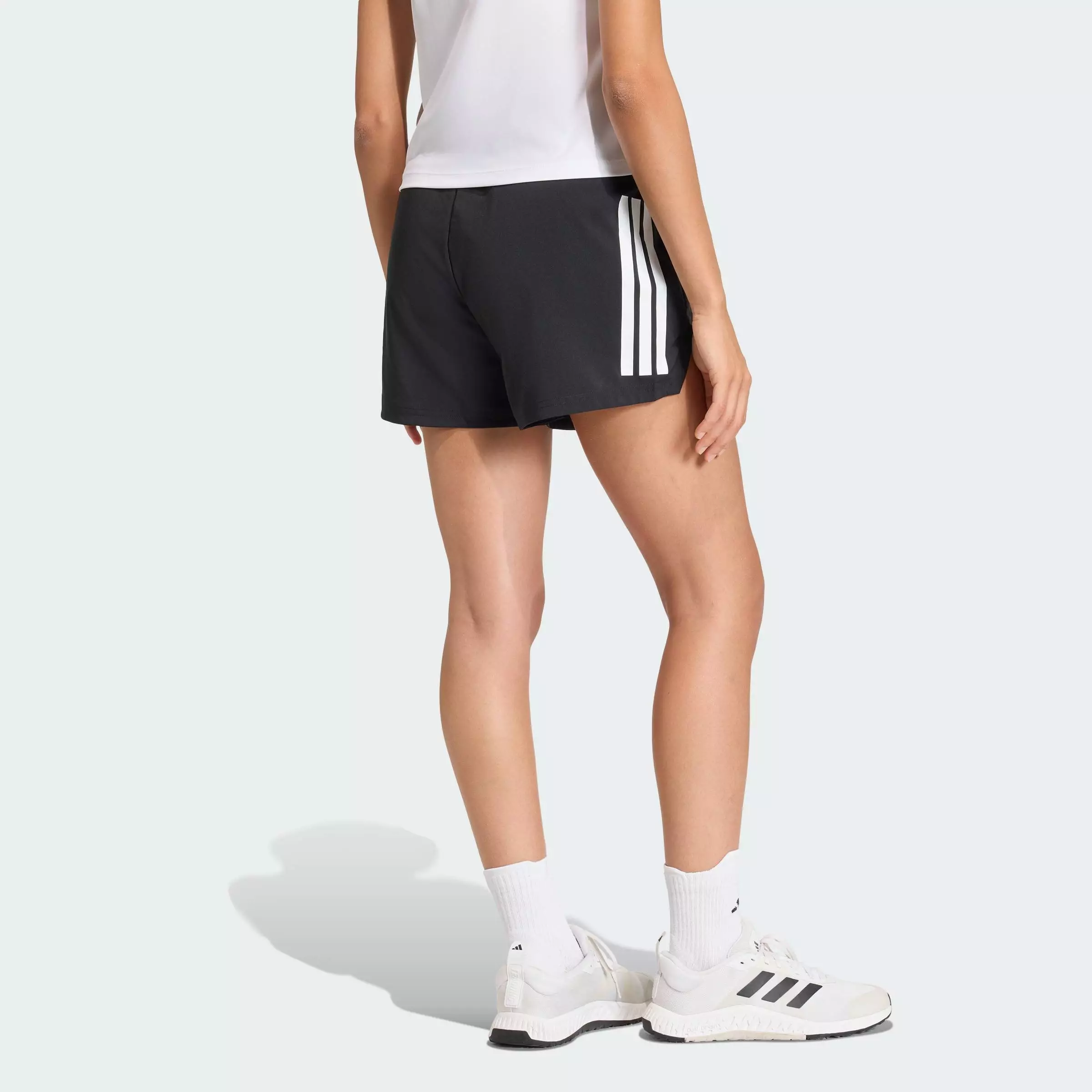 Gym & Training Hyperglam 3-Stripes Woven Shorts Women Black JX1865