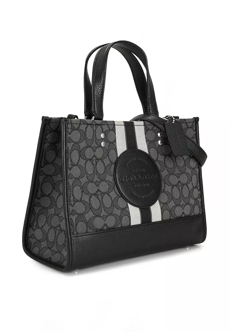 Coach signature online carryall