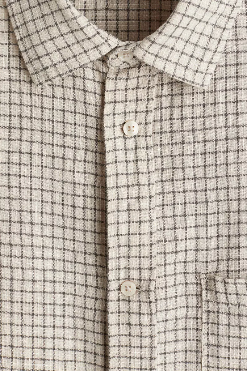 Oversized Fit Short-sleeved linen-blend shirt