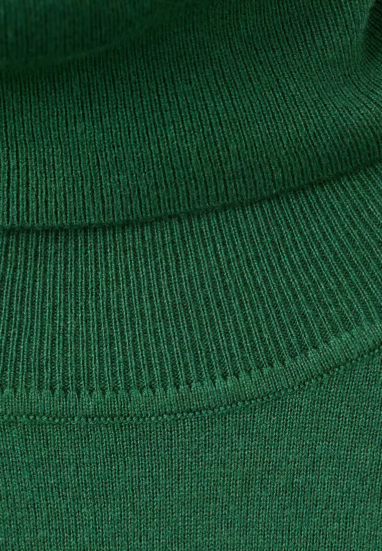 Turtleneck Knitted Sweater