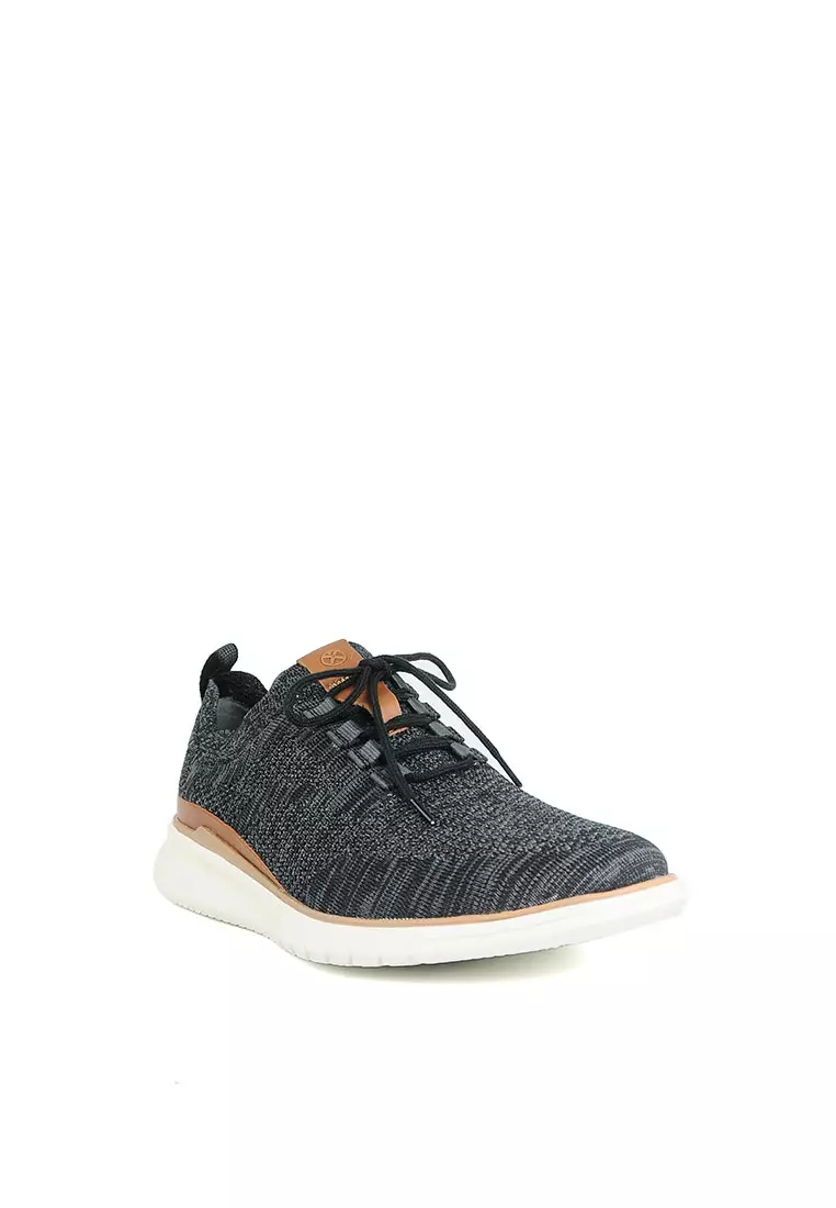 Hush puppies clearance knit shoes