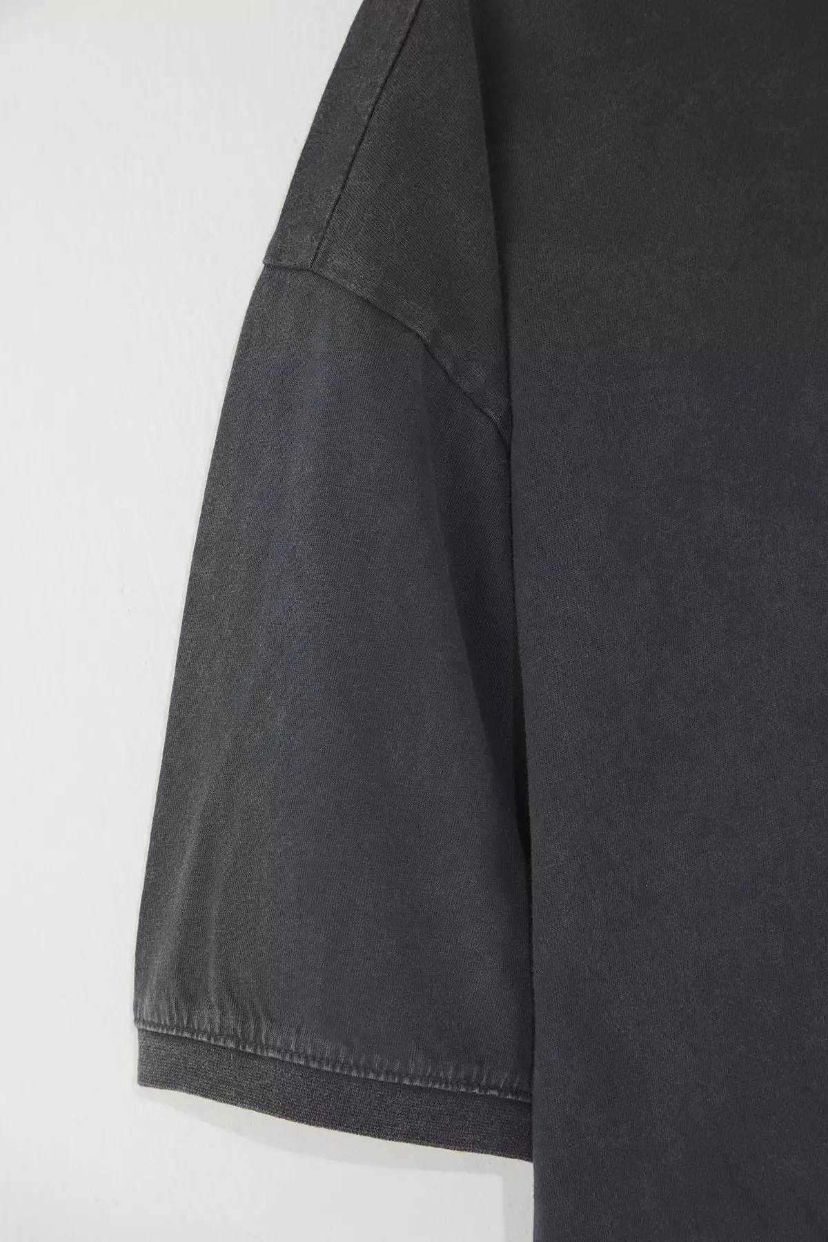 Anthracite Oversize/Wide Cut with Aged Effect 100% Cotton T-Shirt TMNSS25TS00040