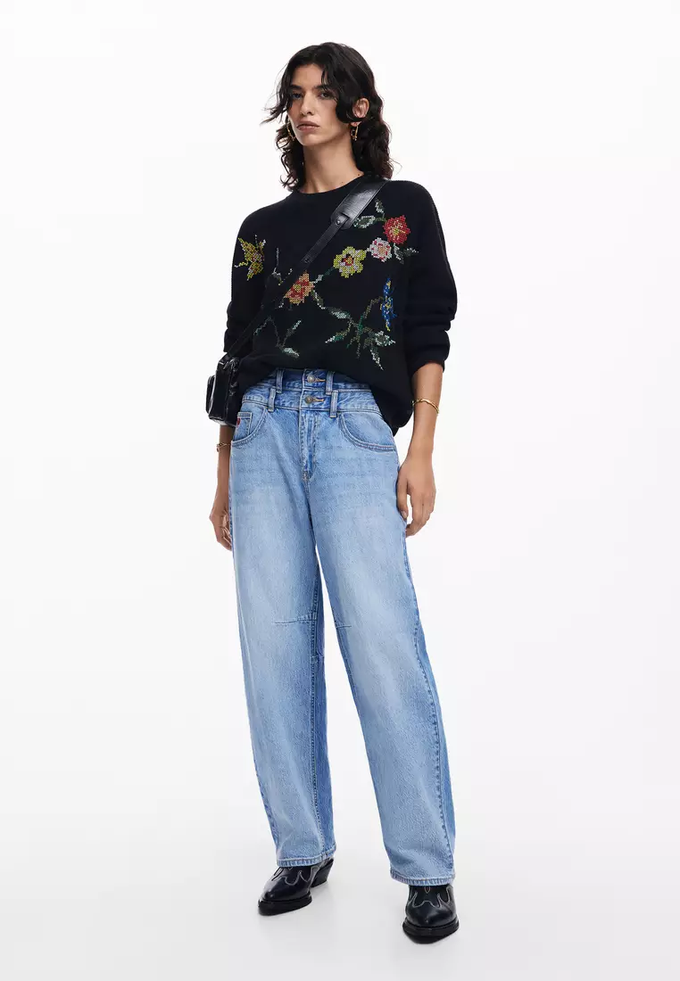 Desigual Woman Floral embroidered sweatshirt.