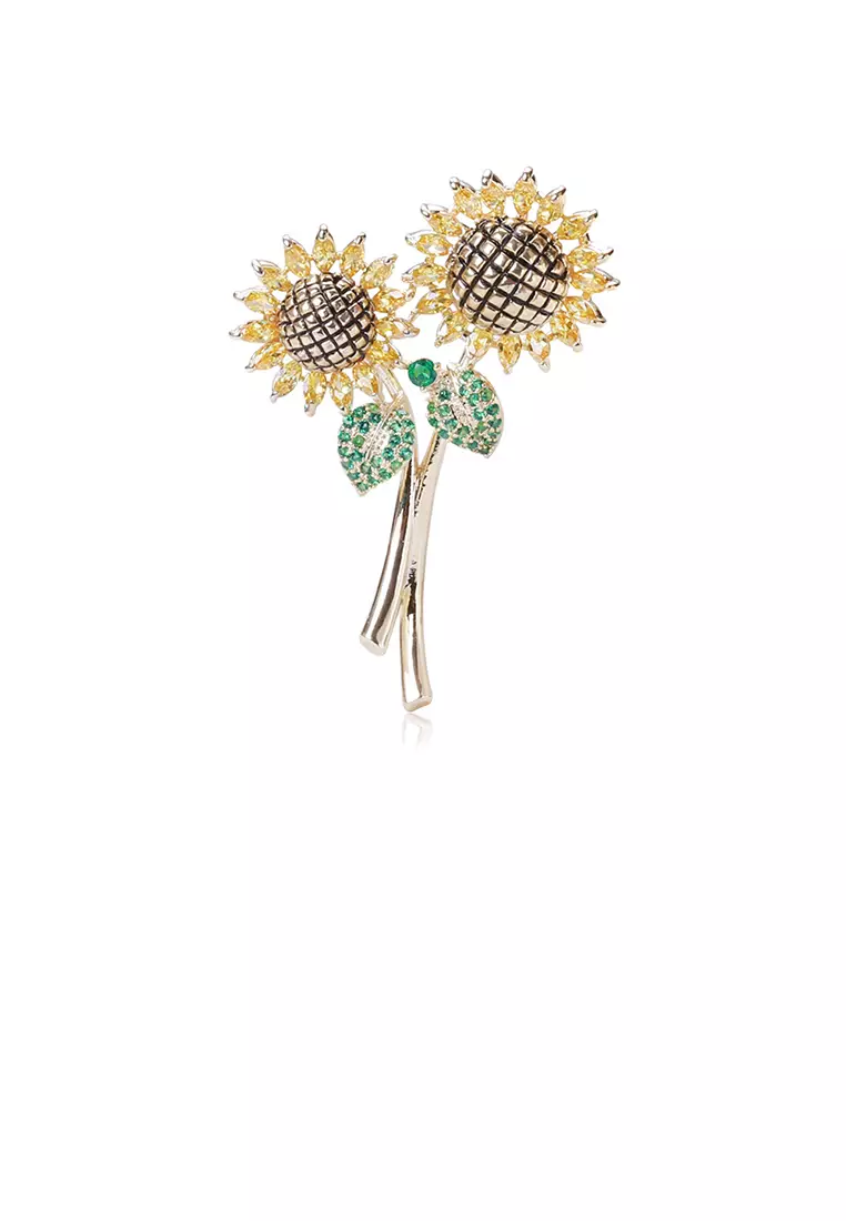 Gold brooch new arrivals