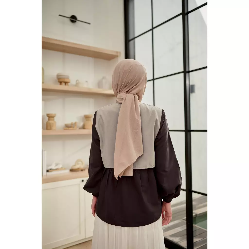 [New Collection] ZM Zaskia Mecca - Runa Brown | Blouse Kemeja Wanita | Primadona Series | Lilya Puspita