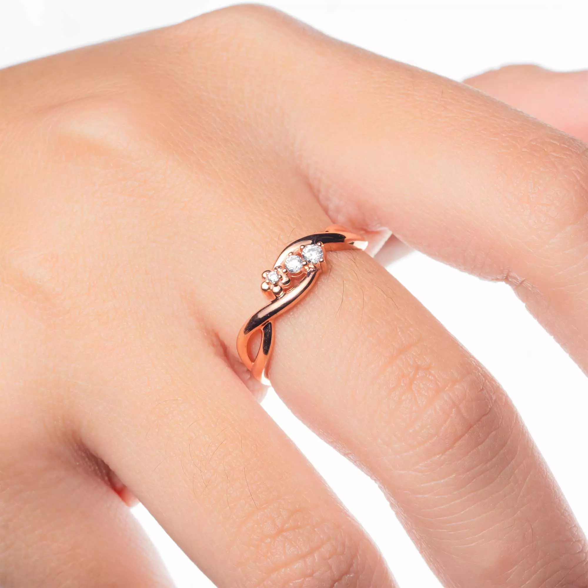 Cincin Emas 7k - Sanly Gold Ring - Treasure Collection - Juene Jewelry