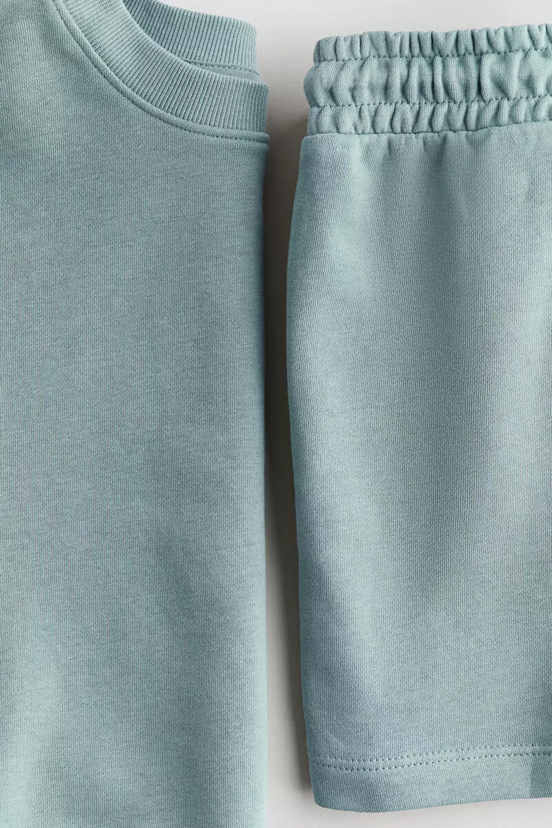 2-piece sweatshirt set