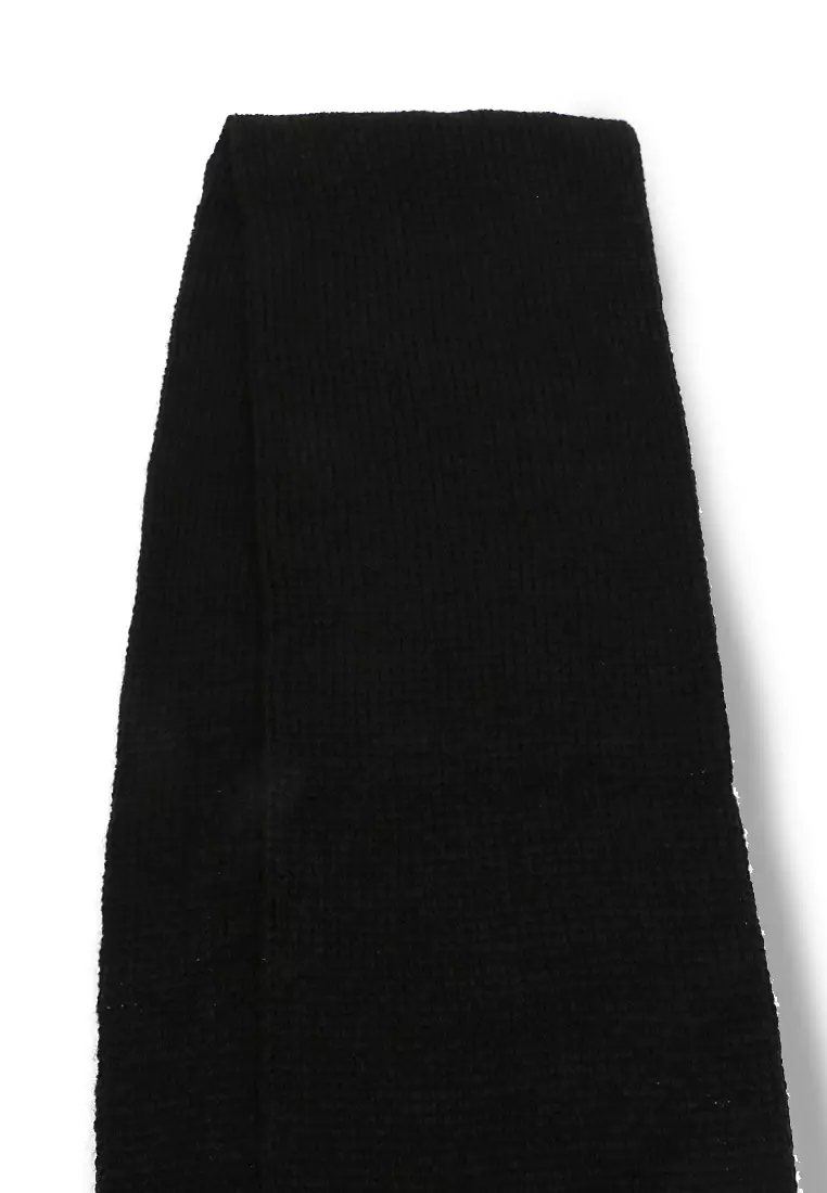 Syal Wanita Motif Polos Aksen Rumbai Shawl Rajut Lembut Fashion Women - Hitam