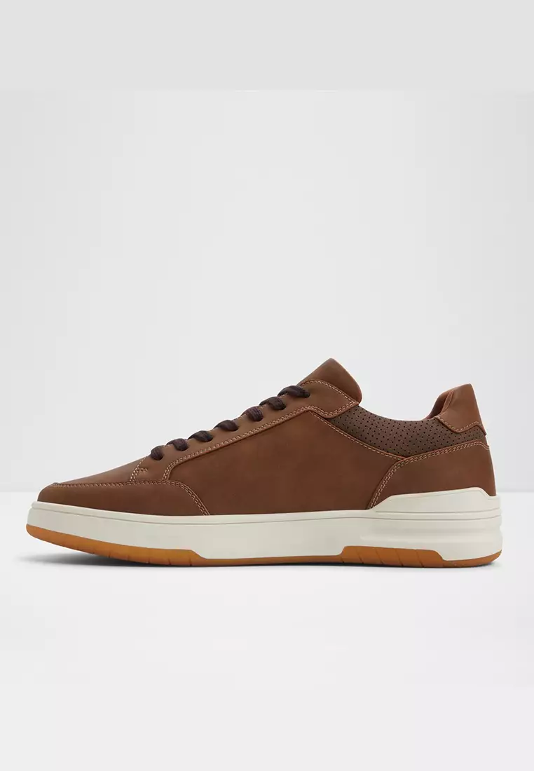 Zaiden Low-Top Sneakers