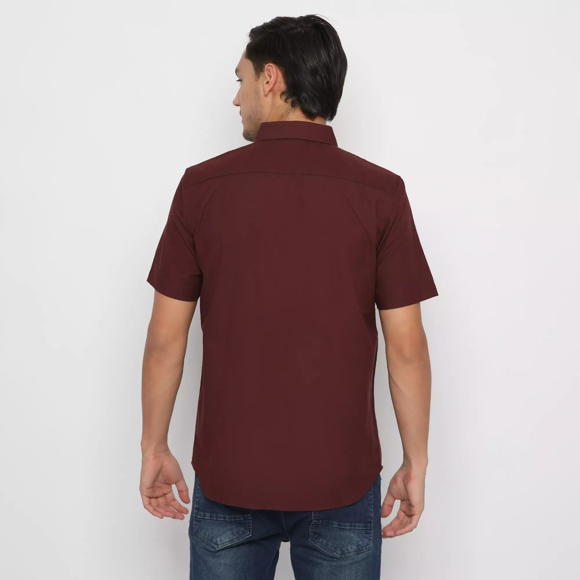 Platini Kemeja Pria Lengan Pendek Basic katun oxford Maroon Tua 63218