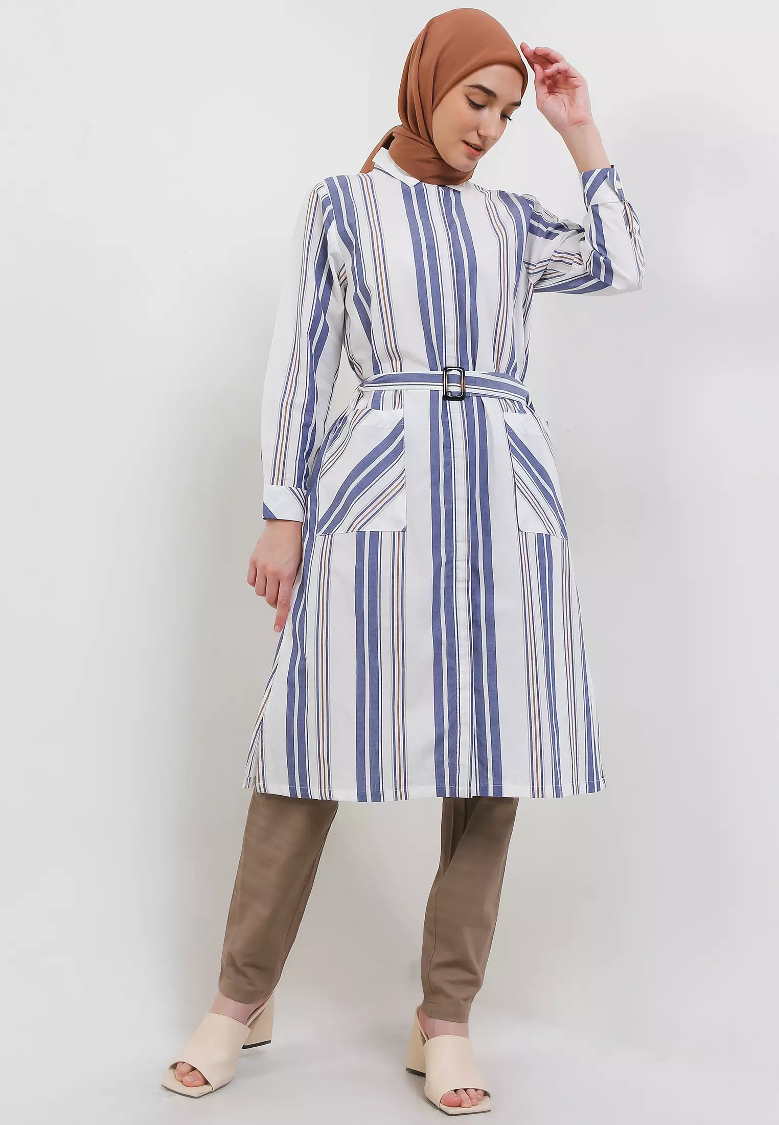 MFMW Sartika Midi Dress Gamis Broken White Motif Garis Navy