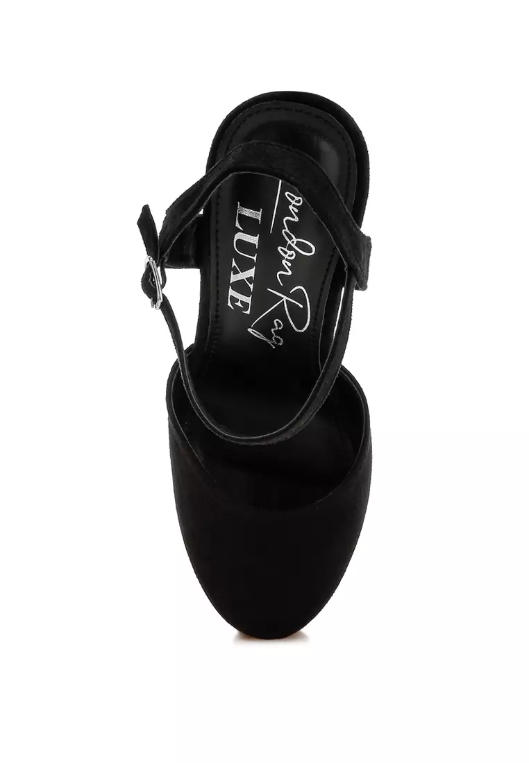 Dual Tone Wedge Sandals in Black