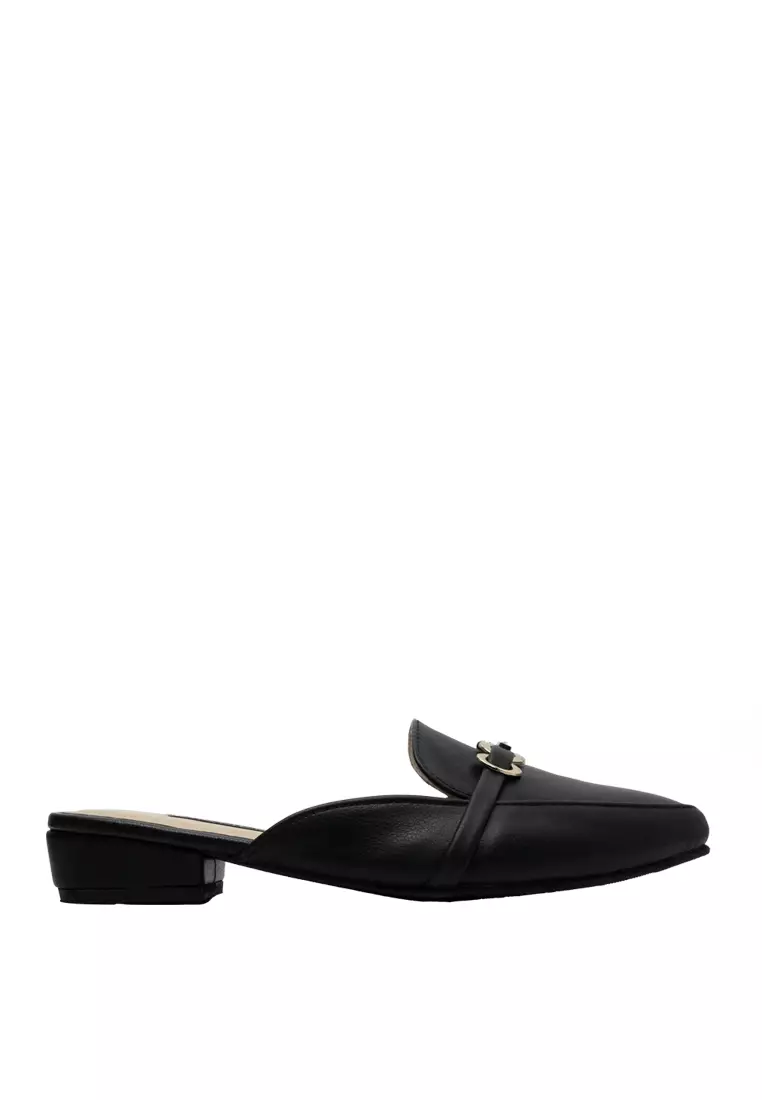Discount on Zanea Shoes  shoes - SKU: Leia Slip-on Loafers