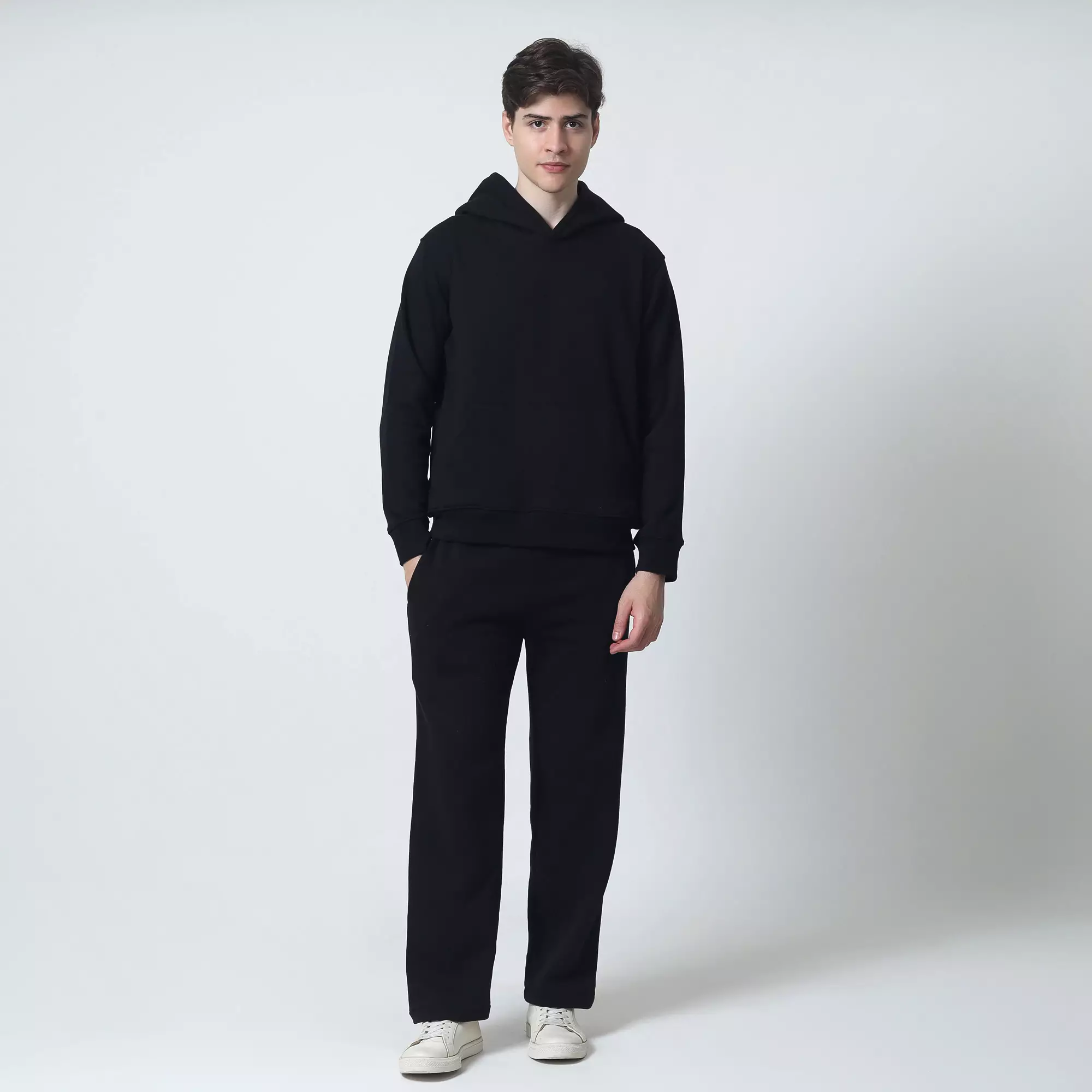 Cotton Well Cozzie Hoodie Sweatshirt with Hidden Pocket Black | Jaket Pullover Fleece dengan Kantong Tersembunyi Hitam