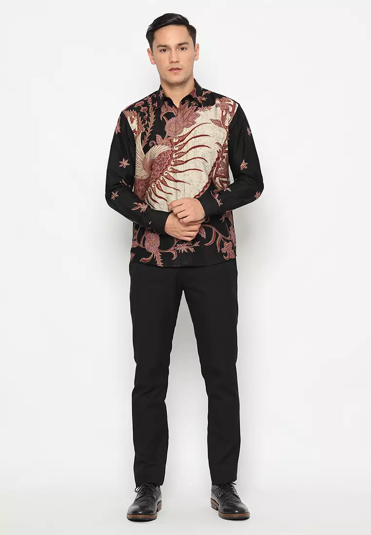 Kemeja Batik Slimfit Janggala - Black/Maroon