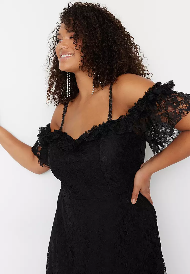 Black Strap A-Line/Flared Lace Long Evening Dress/Graduation/Engagement/Evening Dress
