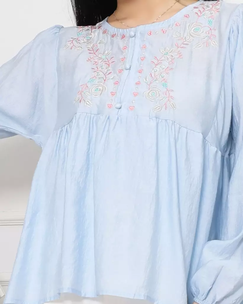 Sora Blouse in Blue