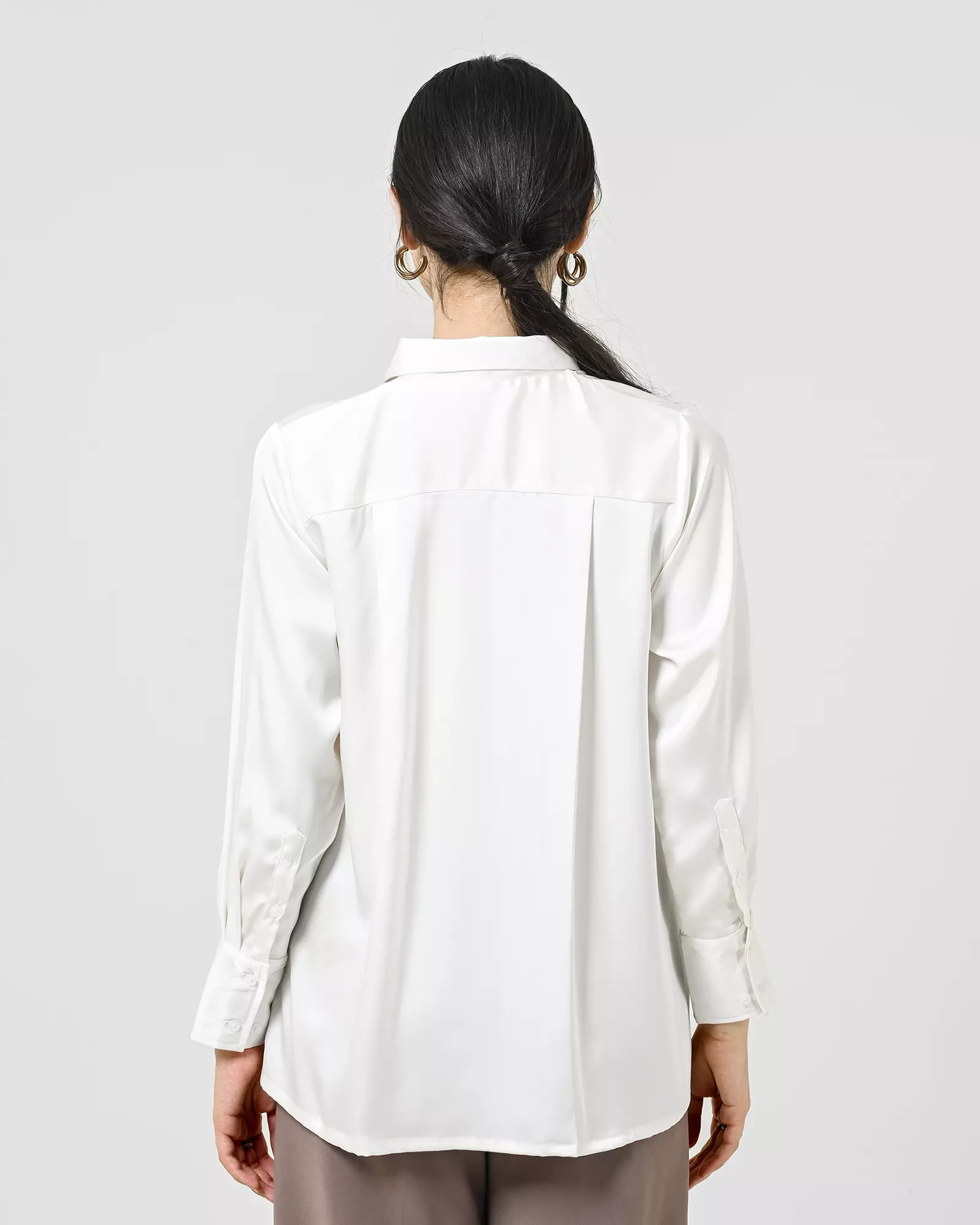Geulis.id LITARIA SHIRT - Brokenwhite
