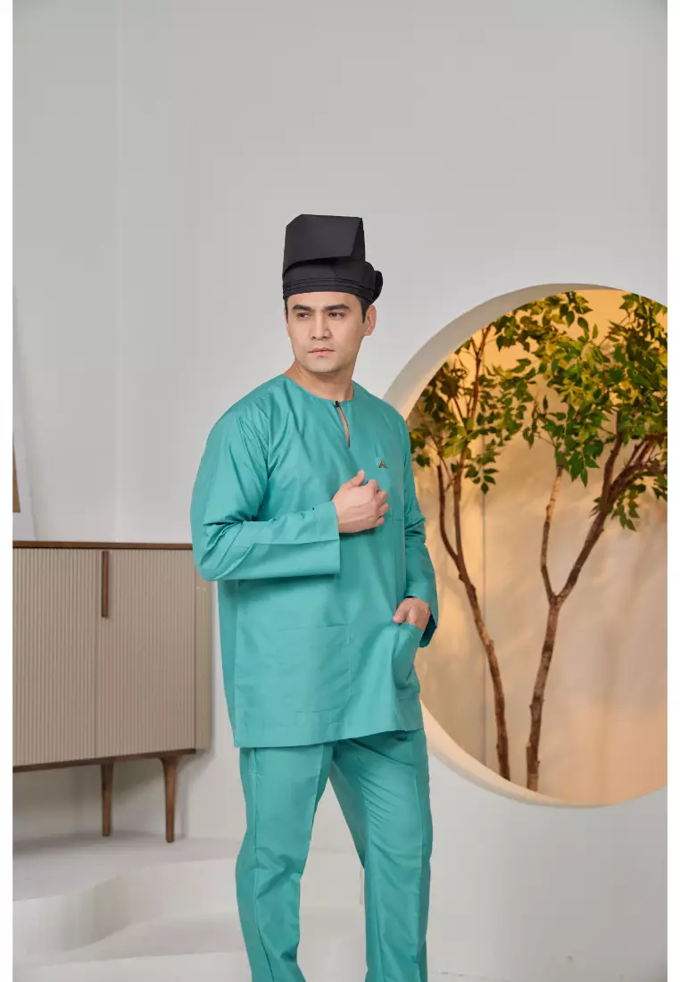 Baju Melayu Teluk Belanga
